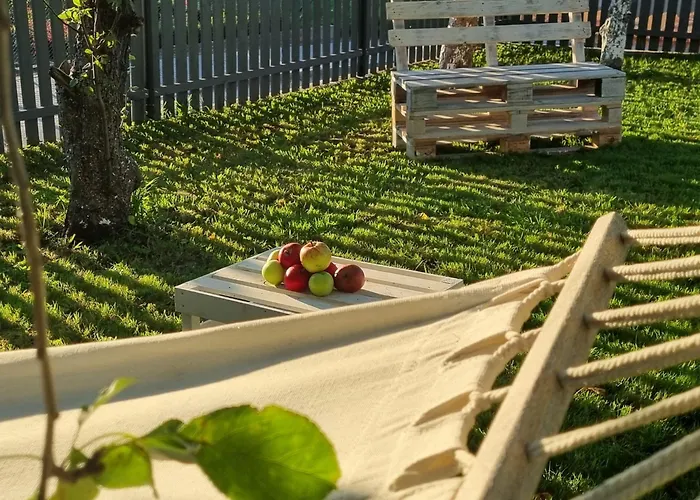 W Malym Sadzie 别墅 *